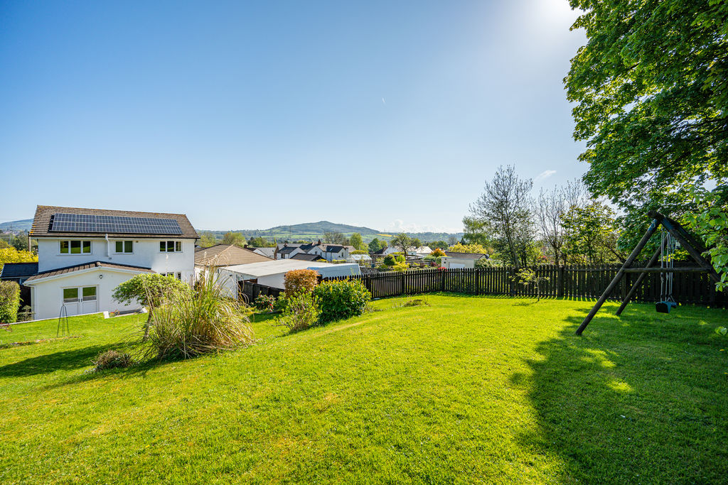 Garden and View- click for photo gallery